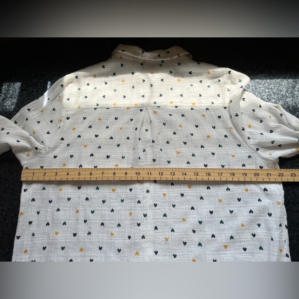 M&CO Heart Print Blouse - Picture 8 of 12